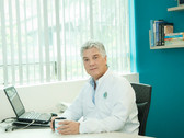 Dr. Juan Mario Escobar