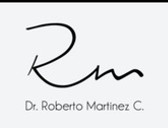 Dr. Roberto Martínez