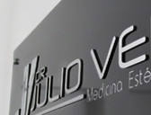 Dr. Julio Vera
