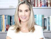 Doctora Alexandra Mora