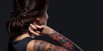 Tatuajes para ocultar estrías, cicatrices o mastectomía