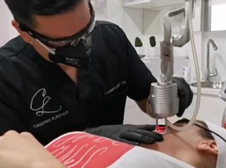 Laser CO2 fraccionado - Dr. Camilo Lemos