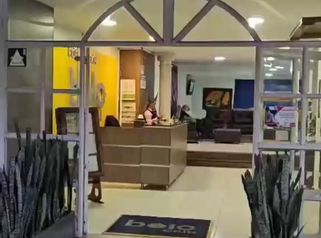 Nuevo espacio - Prhomex Exthetic - Dr. Oscar Calle Londoño.