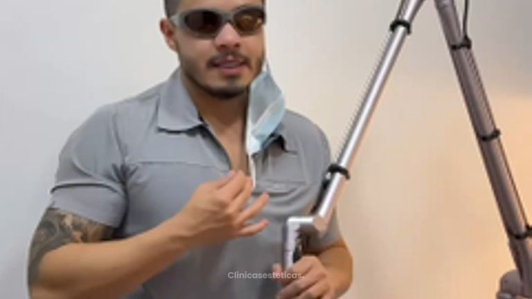 Colormax Manchas en la piel - Dr. Miguel Ángel Cortés